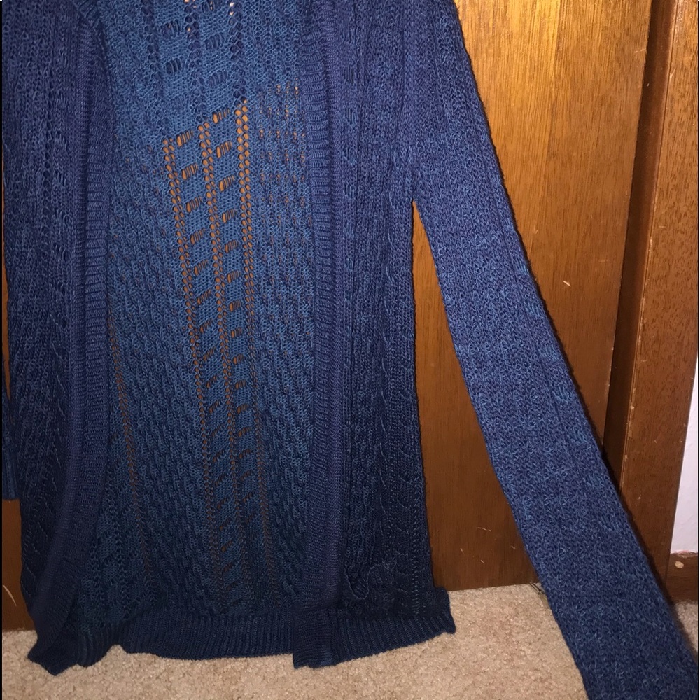 Cardigan - Picture 3 of 4